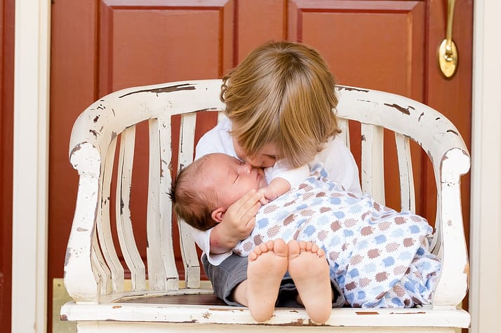 Care For The Newborn Babies Care For The Newborn Babies